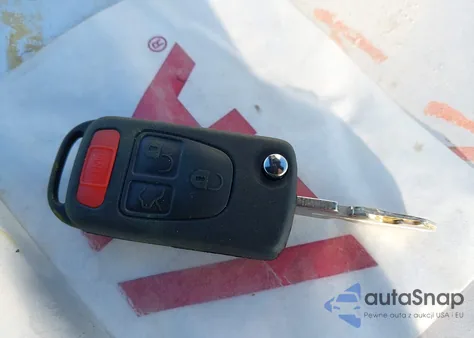 2000 Mercedes-Benz Sl 500 z USA, uszkodzony, nr VIN WDBFA68F7YF191037